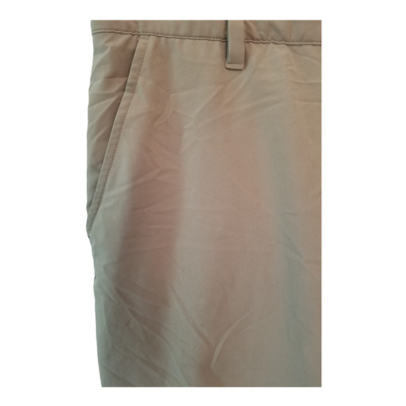 Adidas Khaki Shorts Men's Size 32‎ Inseam 10 in - Picture 3 of 8